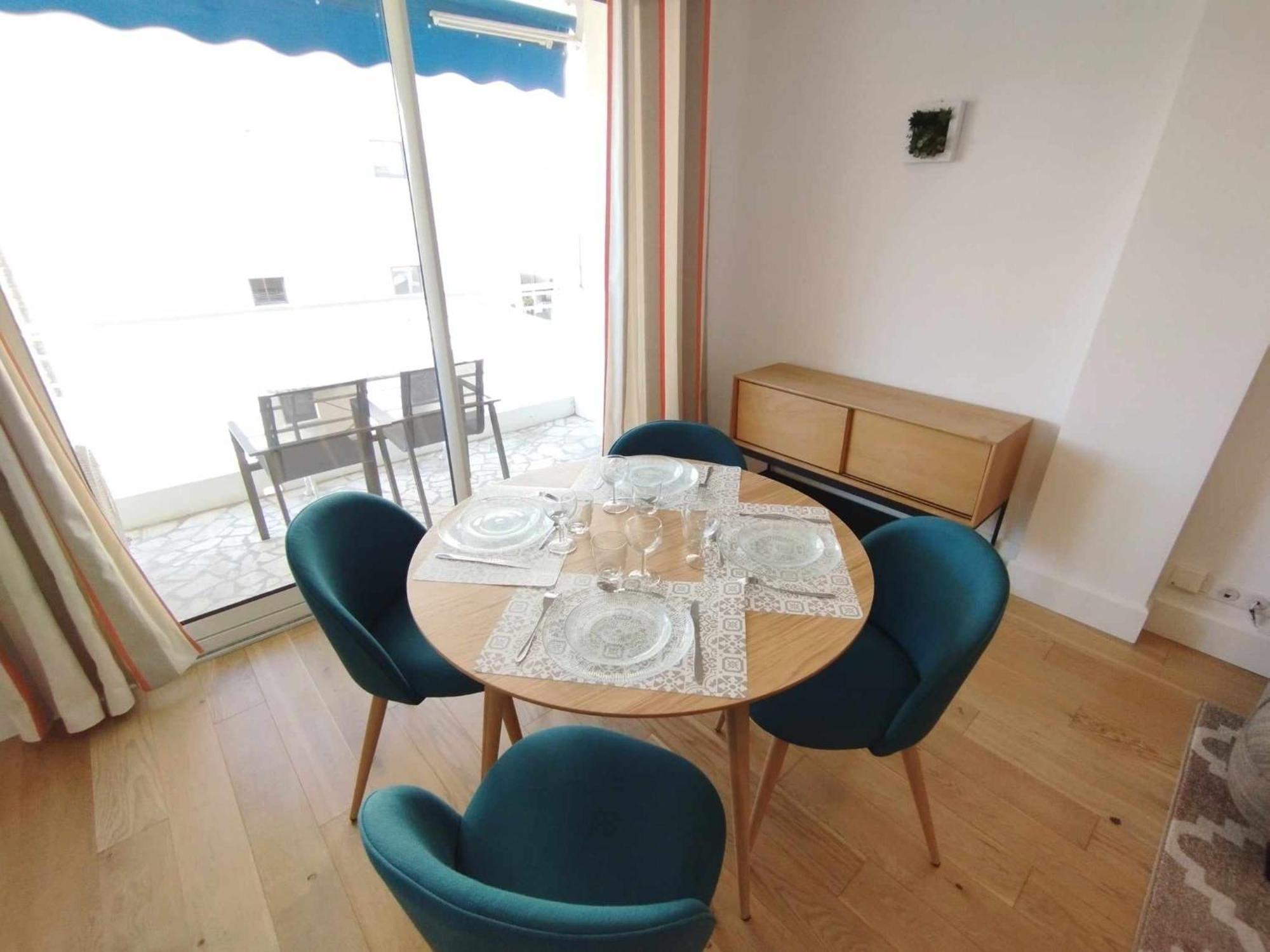 Appartement Pointe Croisette T2 2min A Pieds 46m2 *